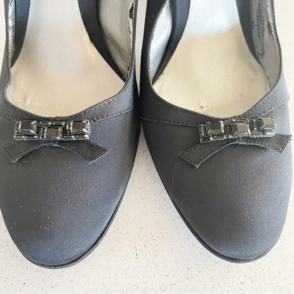 Nine West Black Slingback Heels Fabric Size 9 with 4.5” Heel Round Toe - Picture 6 of 11